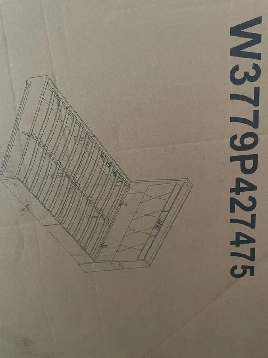 king size LED light bed without mattress - Image 3