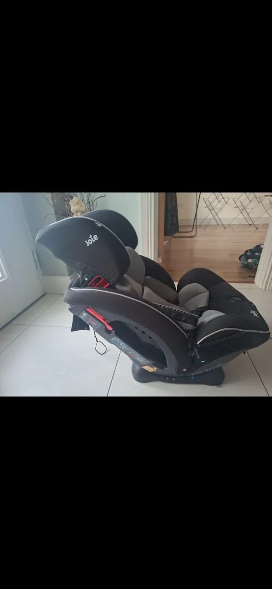 Joie car seat 0 to 36 Kg - Image 1