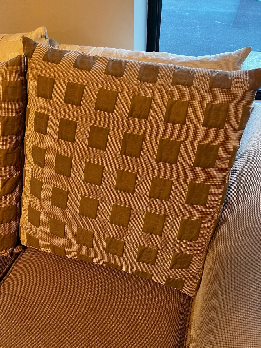 Sofa - Image 3