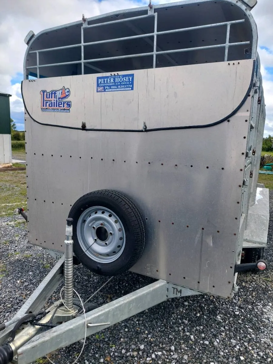 14 foot Tuffmac Tri Axle  Livestock Trailer - Image 3