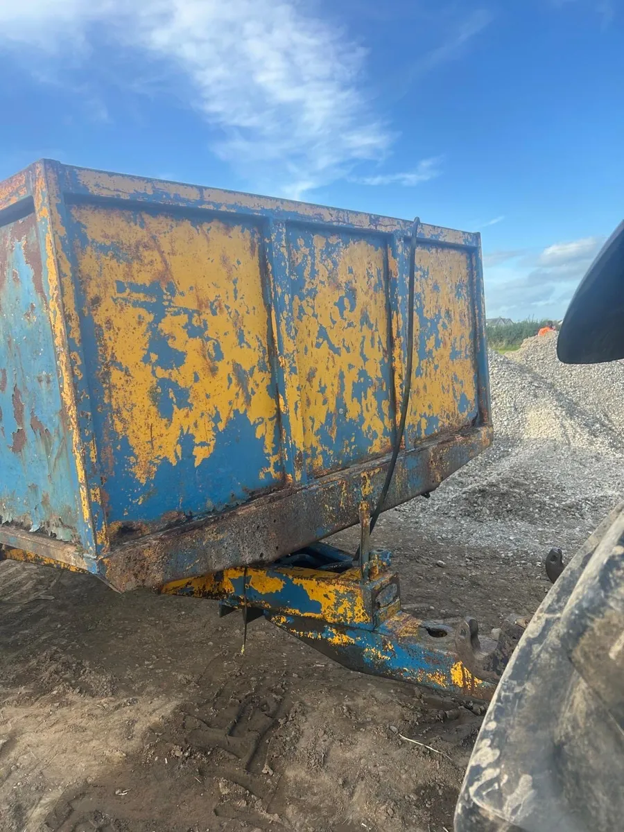 Tipper grain trailer - Image 2