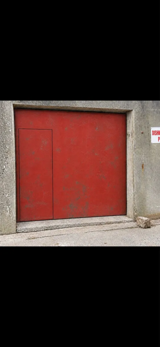 Door - Image 1