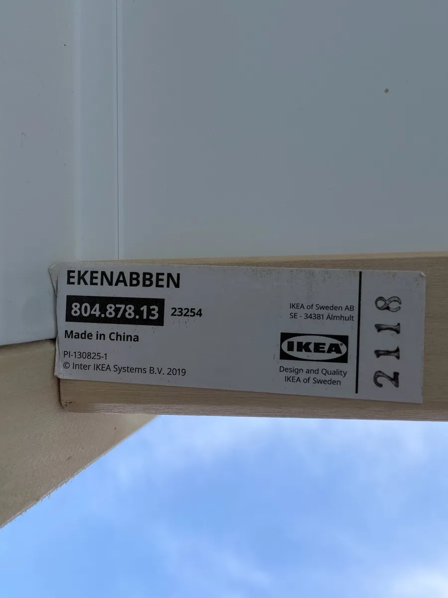 book shelf like new €60 - Image 4