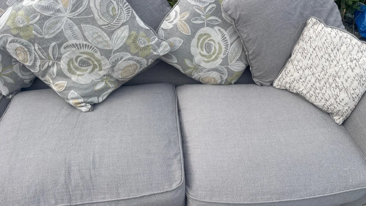 Harvey Norman corner sofa/sofabed - Image 2