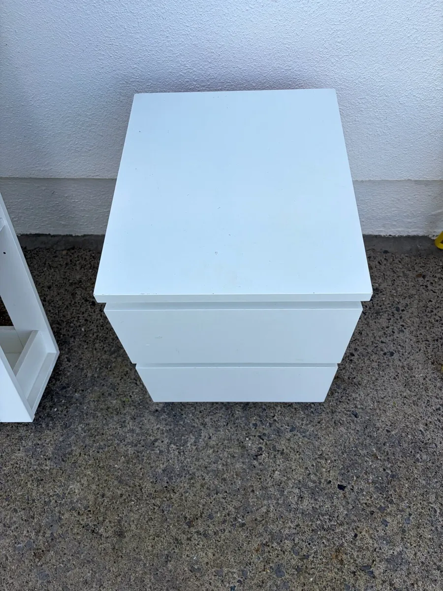 furniture bundle - Image 2