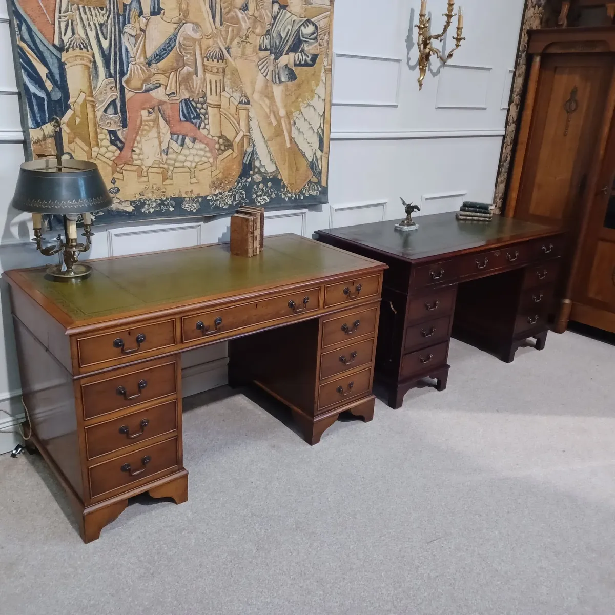 Victorian-style Leather top pedestal desks - Image 1