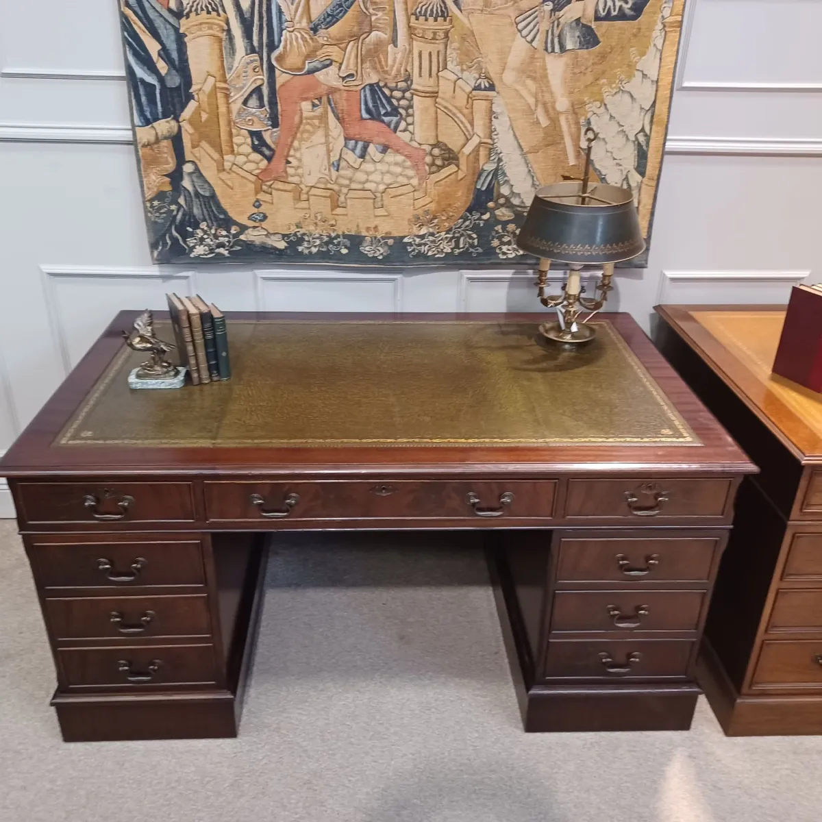 Victorian-style Leather top pedestal desks - Image 4