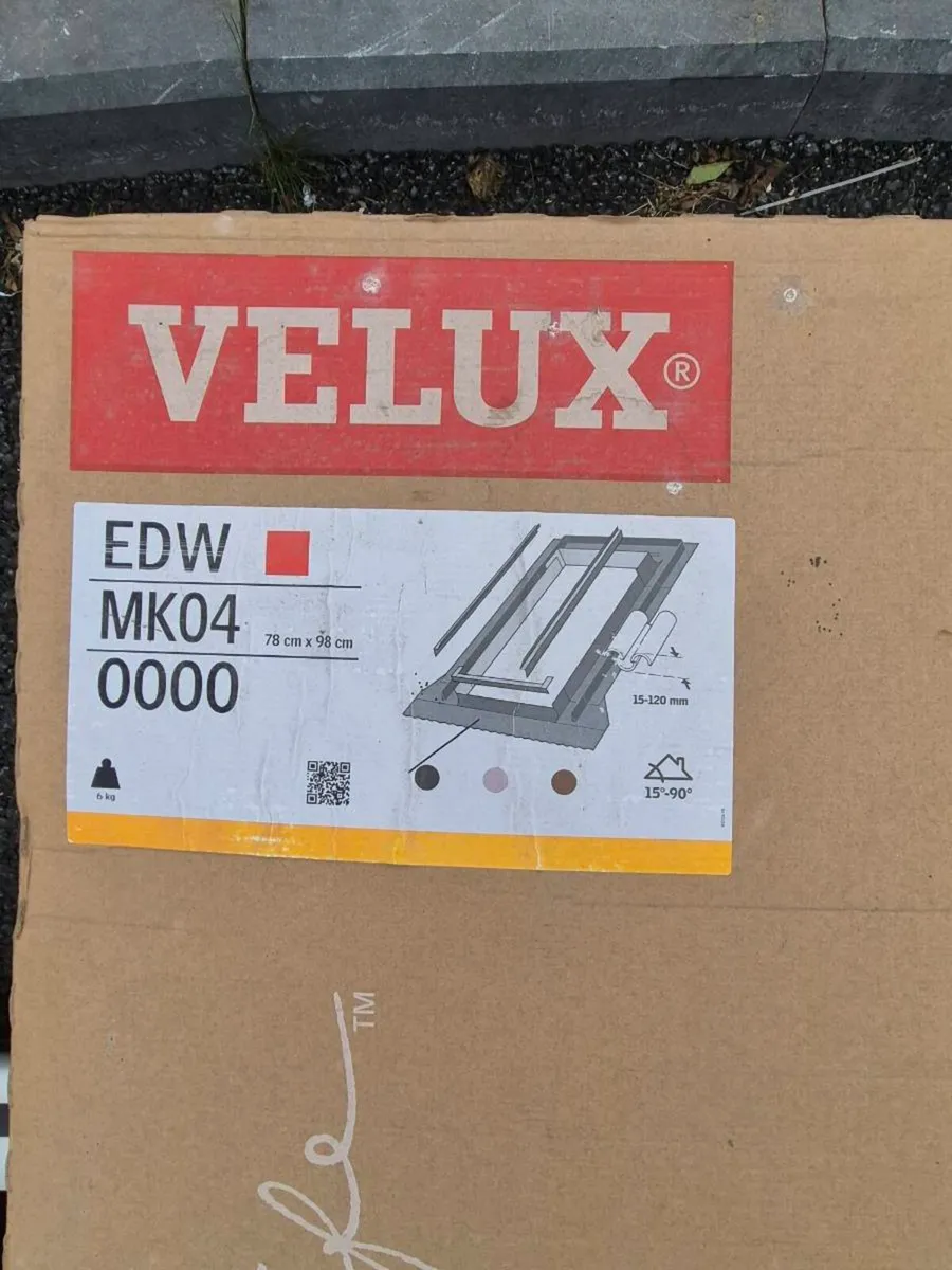 Veluxe flashing - Image 1
