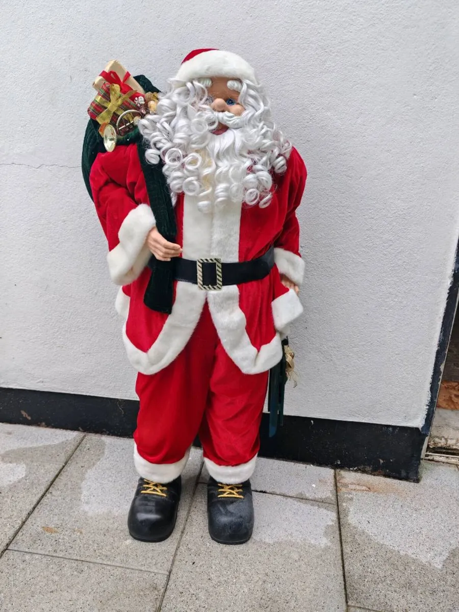 Santa Claus figure