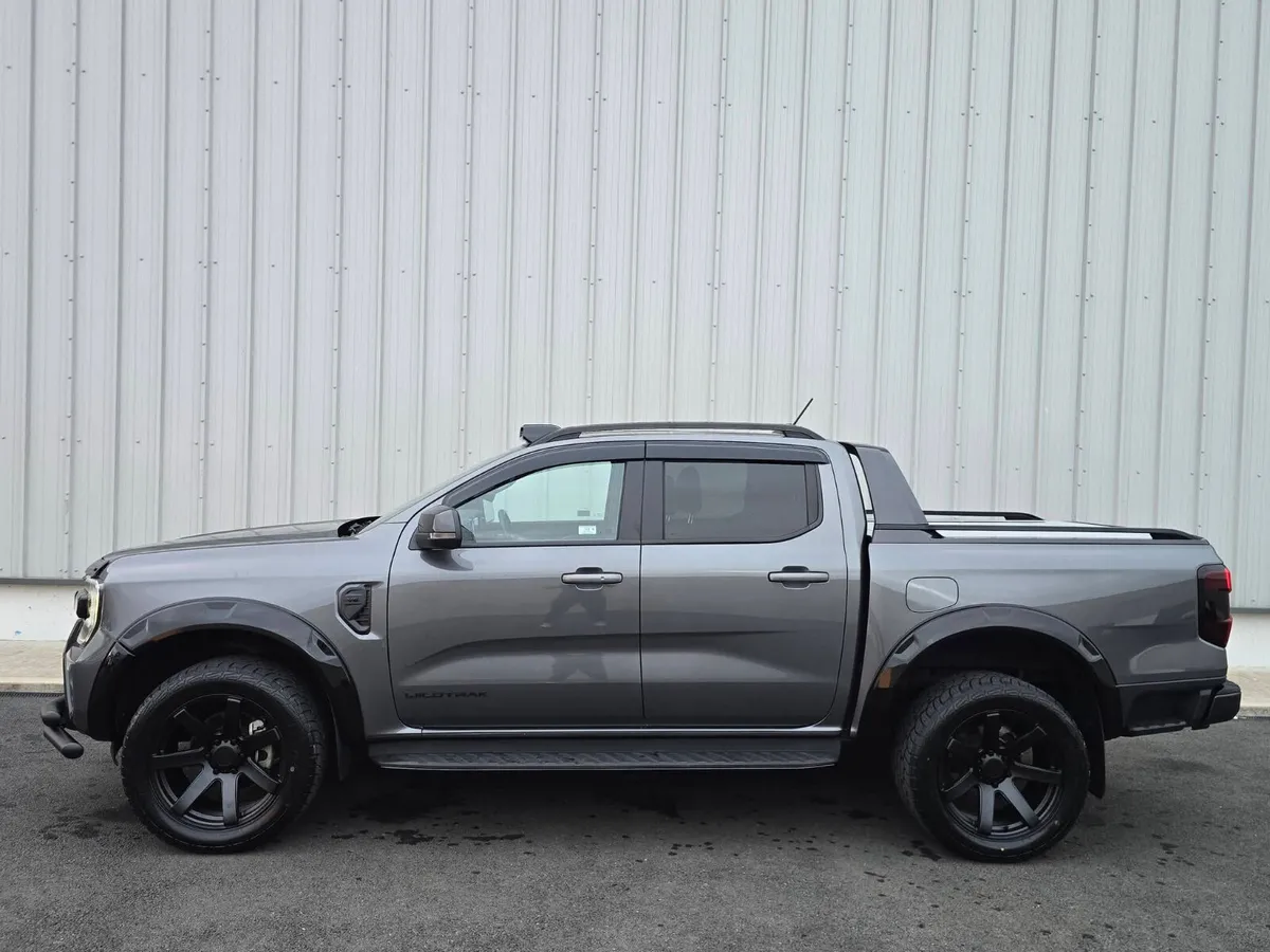 Ford Ranger 3.0 V6 Wildtrak Fully Loaded - Image 4