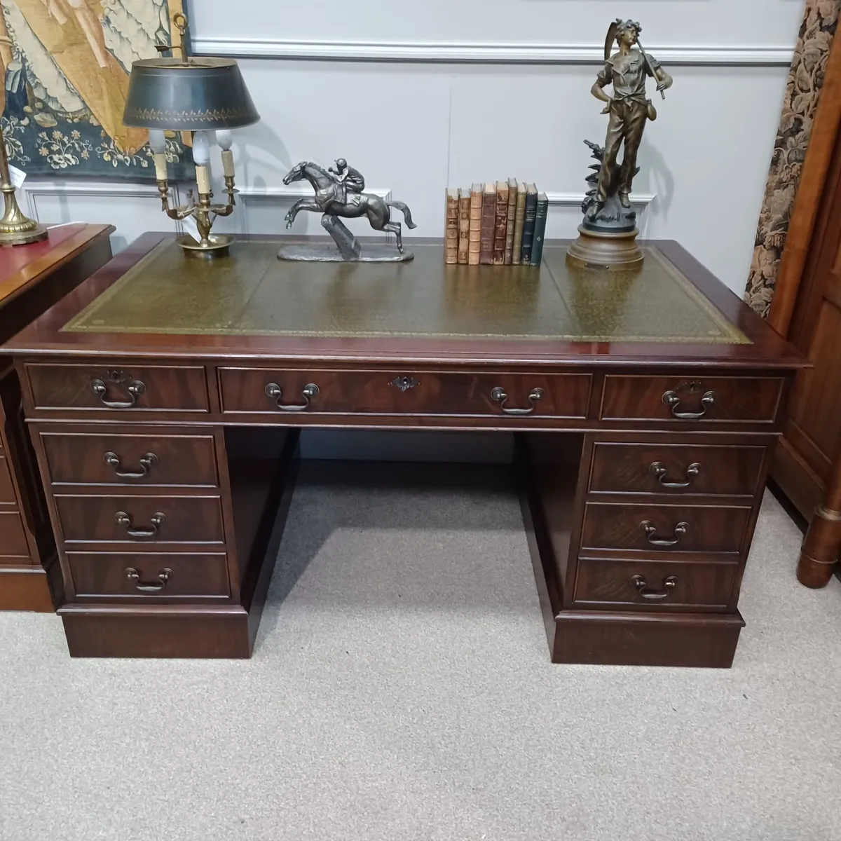 Victorian-style Leather top pedestal desks - Image 4