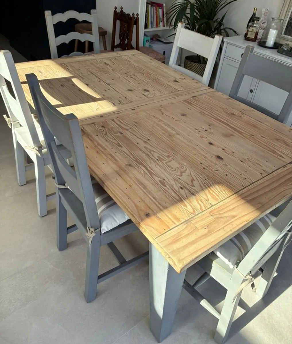 Rustic Reclaimed Pine Extendable Dining Table & 6 Chairs - Image 3