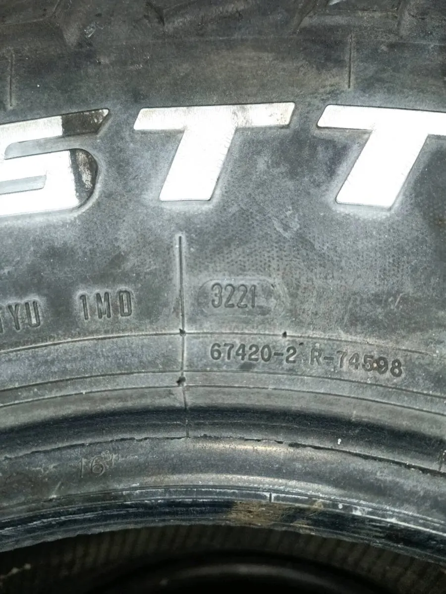 Cooper Discovery STT Pro 285/75 16 tyres - Image 3
