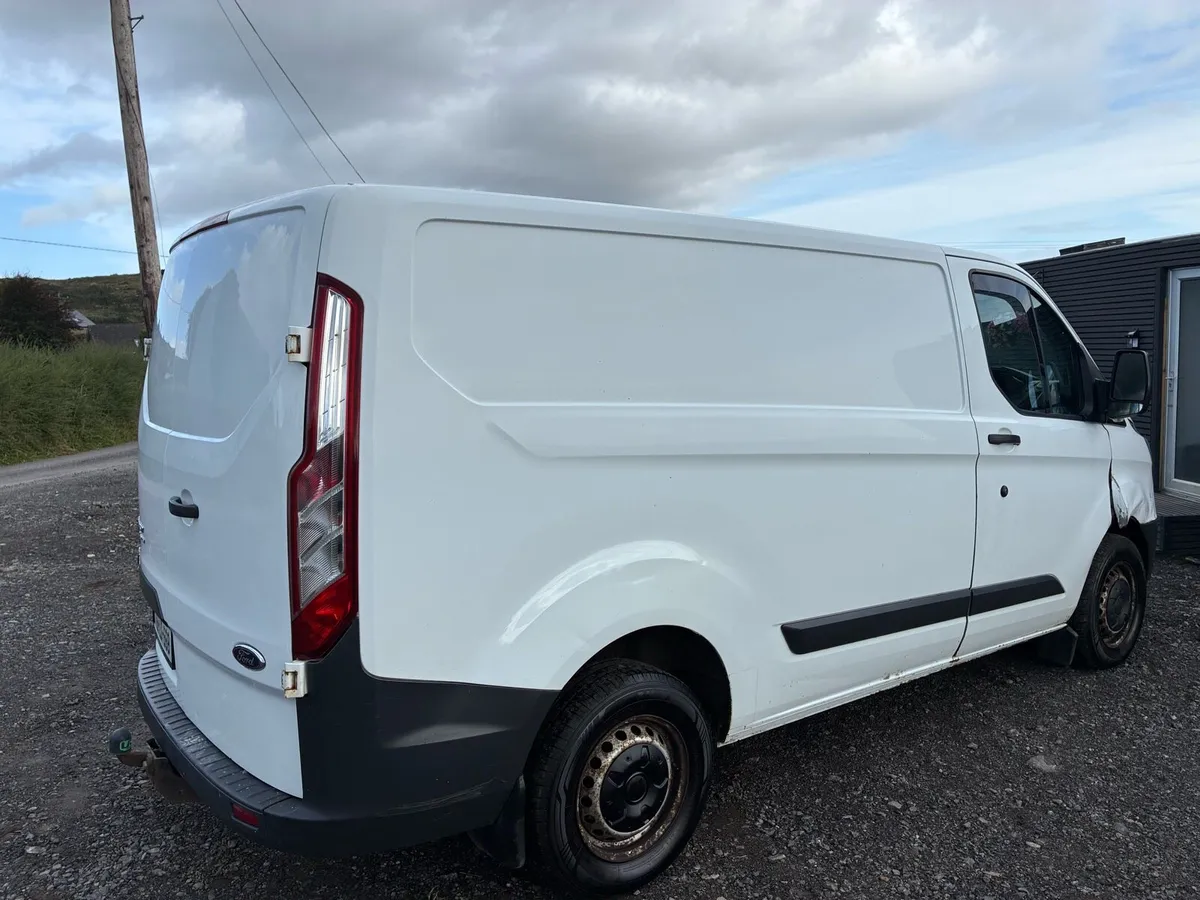 2016 Ford Transit Custom - Image 4
