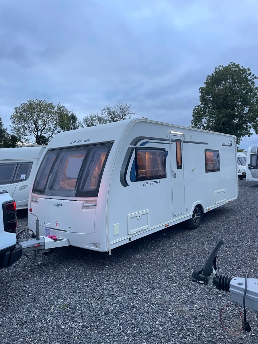 Lunar ultima 544 4berth caravan - Image 1