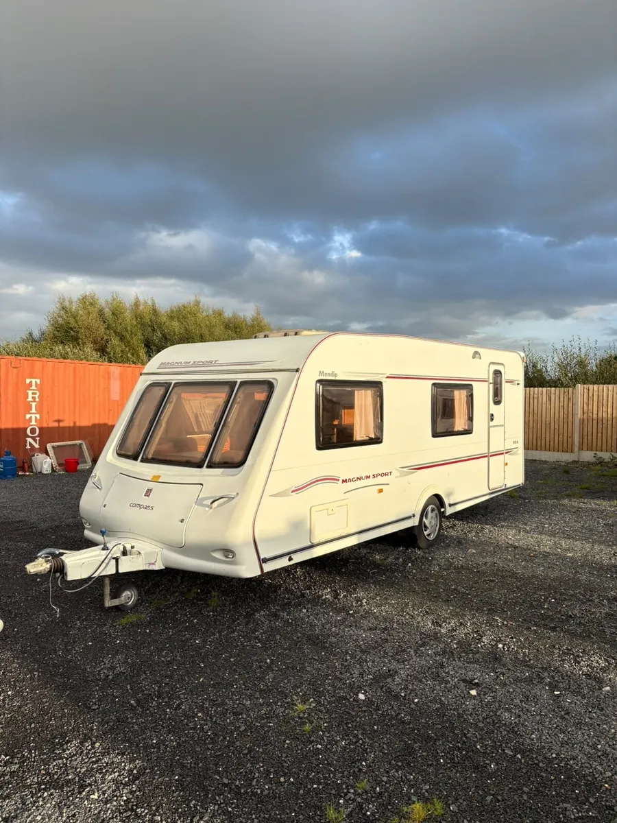 Compass Magnum sport 556/6 birth - Image 1