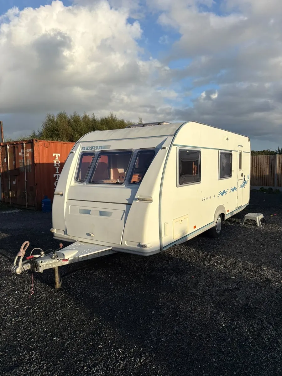 Adria Adrora 532 Uk Sport - Image 1