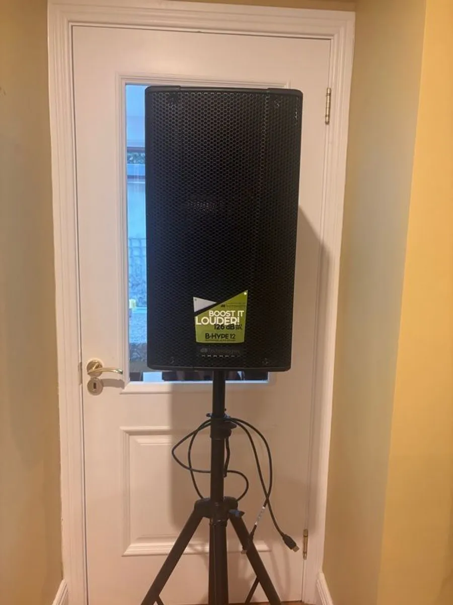 dB Technologies B-HYPE 12 Active PA Speaker - Complete Package - Mint Condition - Image 3