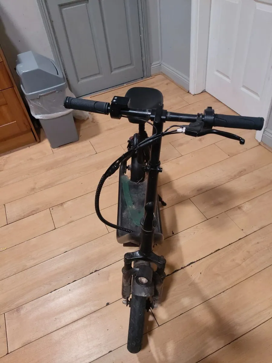 AOVOPRO ESBS-PRO 500W Electric Scooter – 22.5Ah - Image 2
