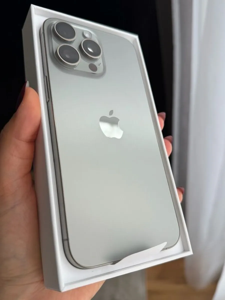 iPhone 15 pro Max 256 - Image 2