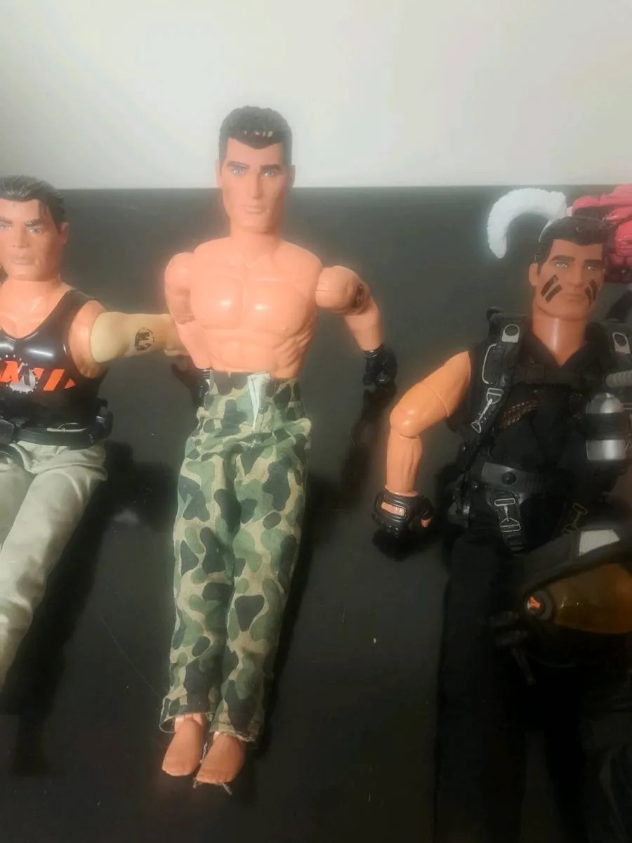 Action man - Image 4