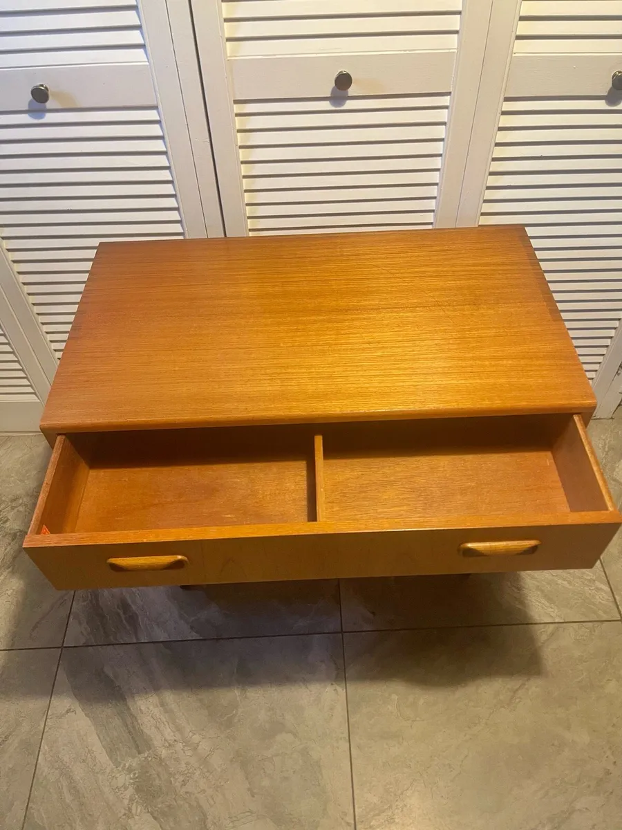 Mid century G plan chest - Image 4