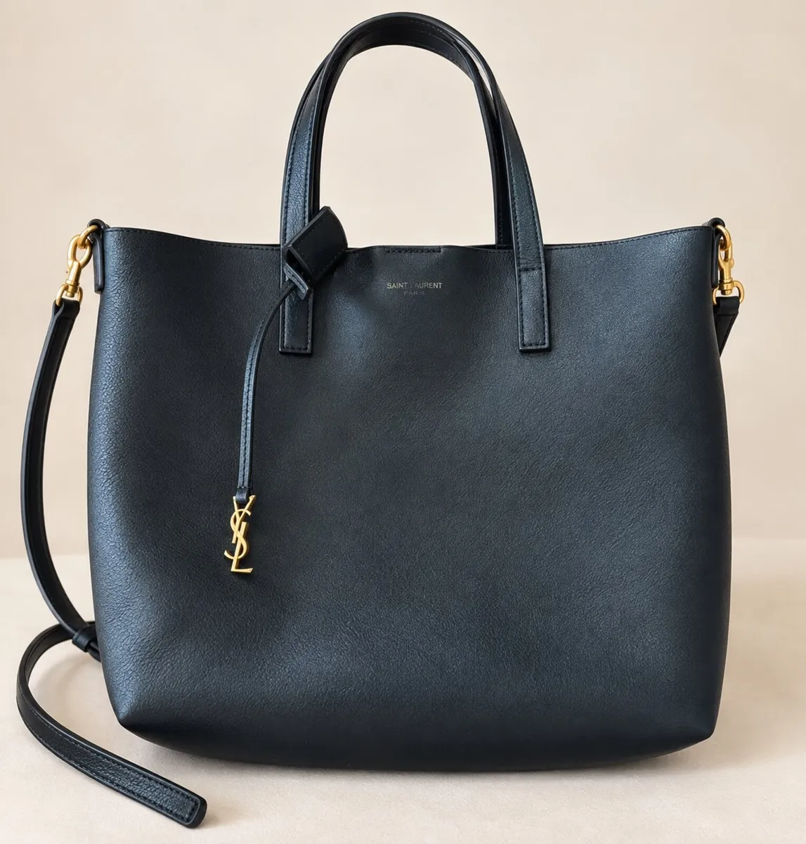 Ysl handbag - Image 1