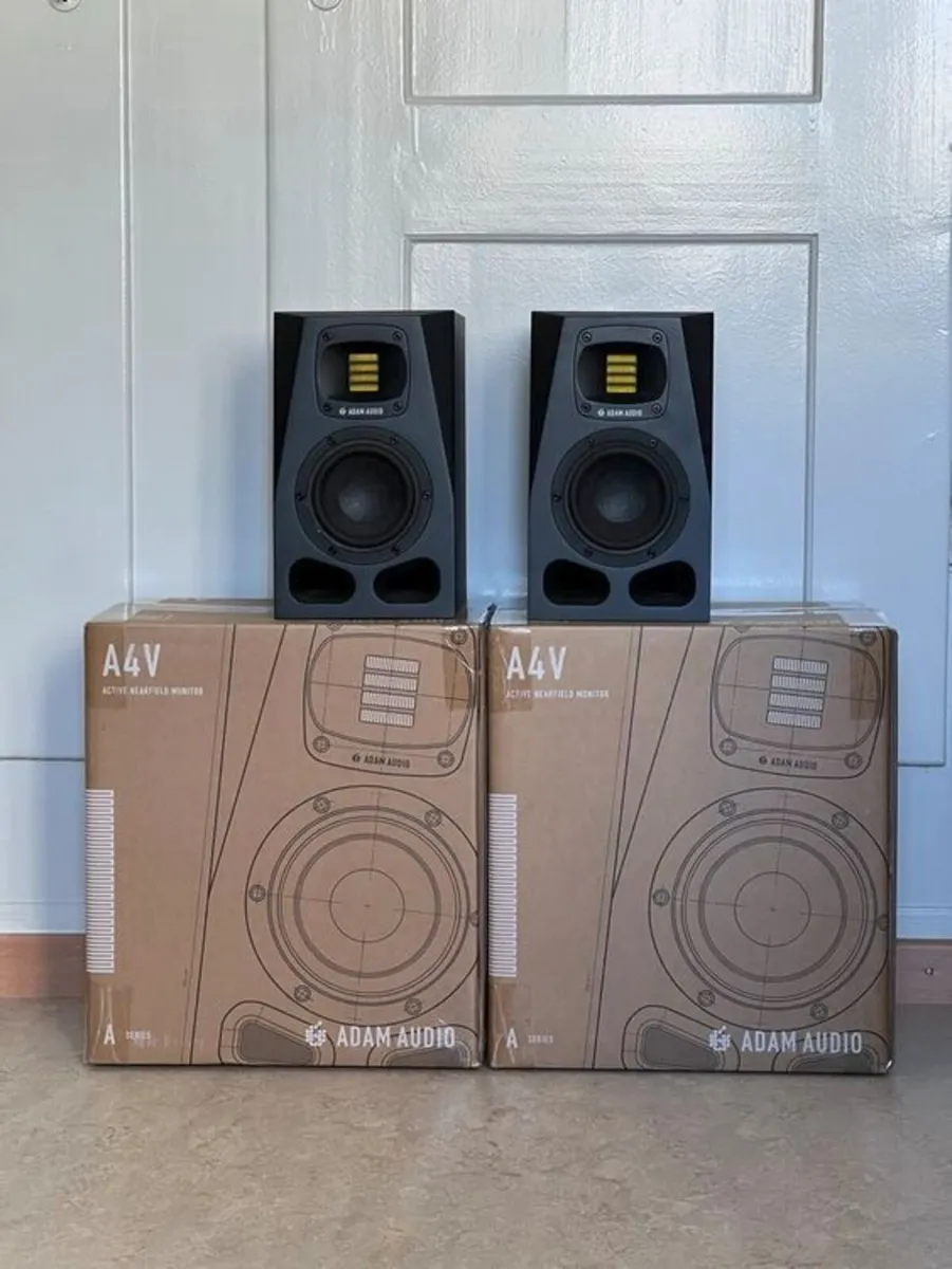 Adam Audio A4V