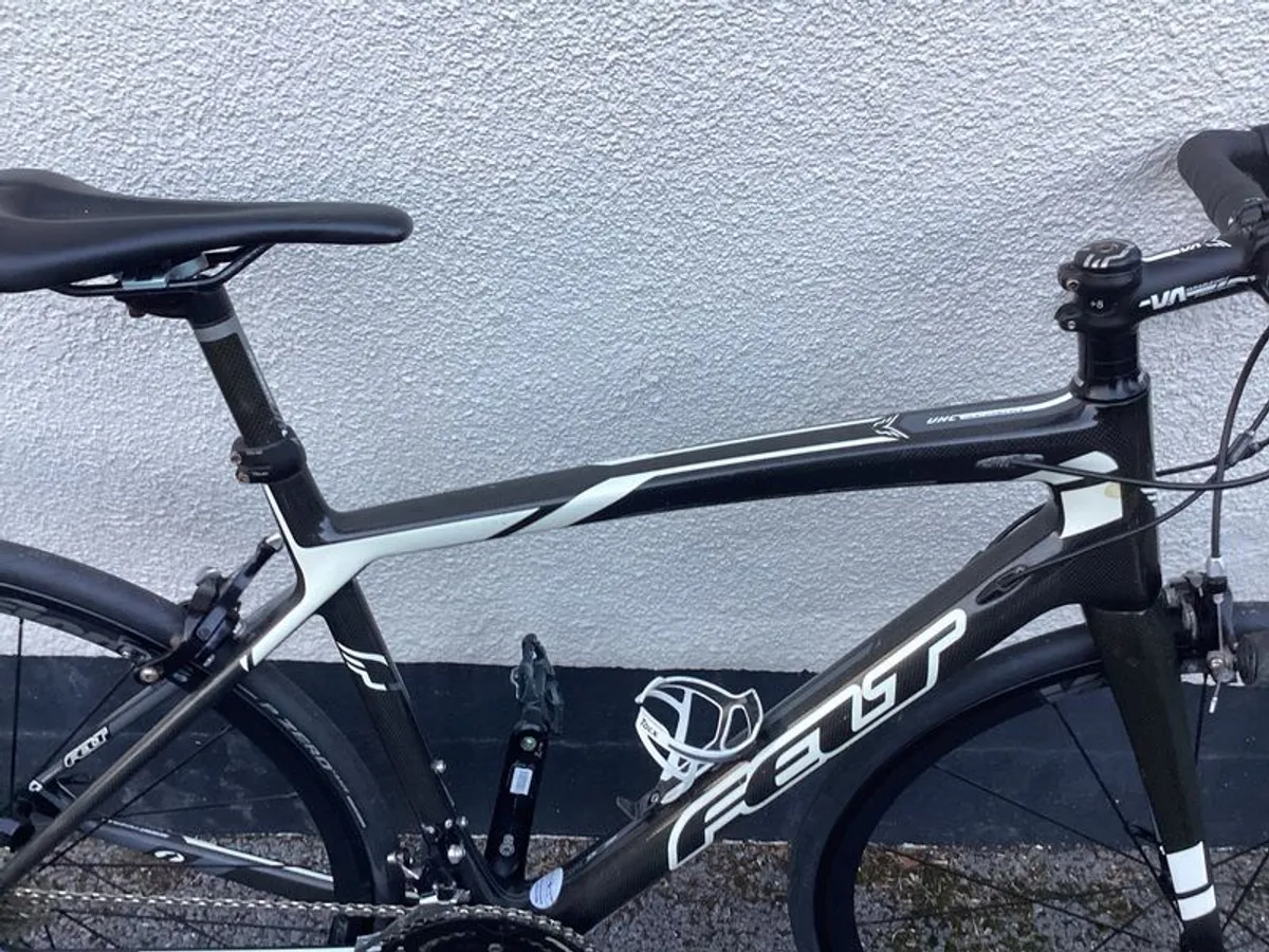 Felt Z5 full carbon road bike for sale - Image 4