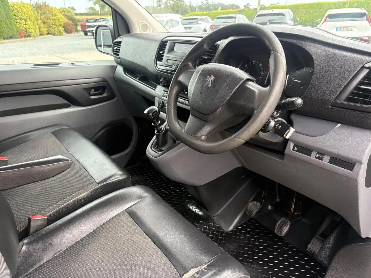 Peugeot Expert 2.0D LWB 2021 - Image 2