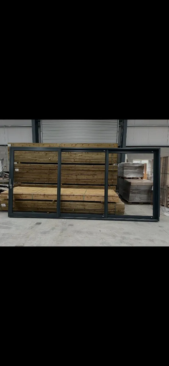 Door - Image 1