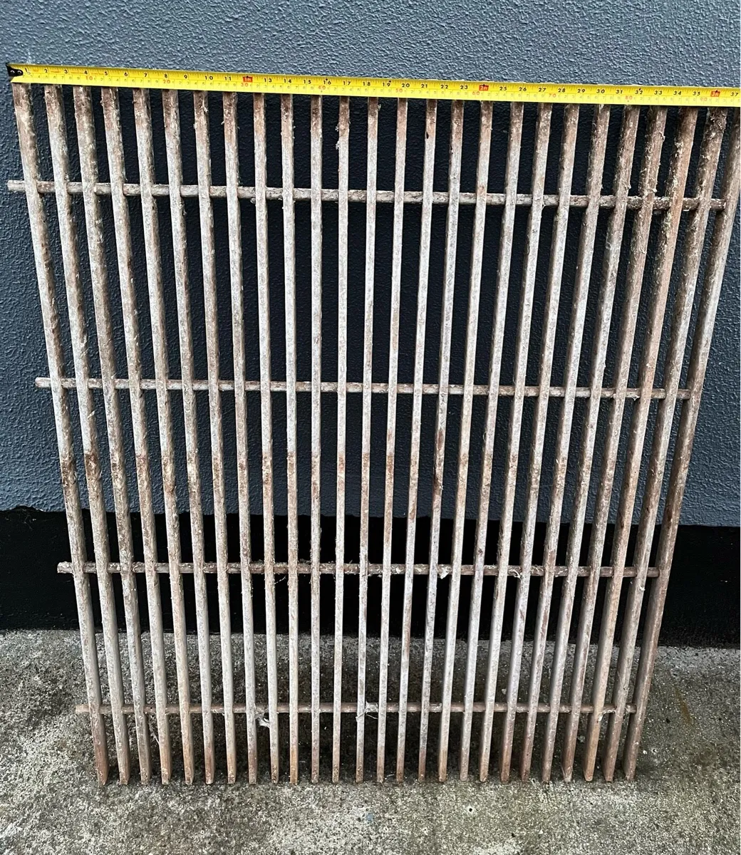 Pigeon Loft Floor Grids - Image 1