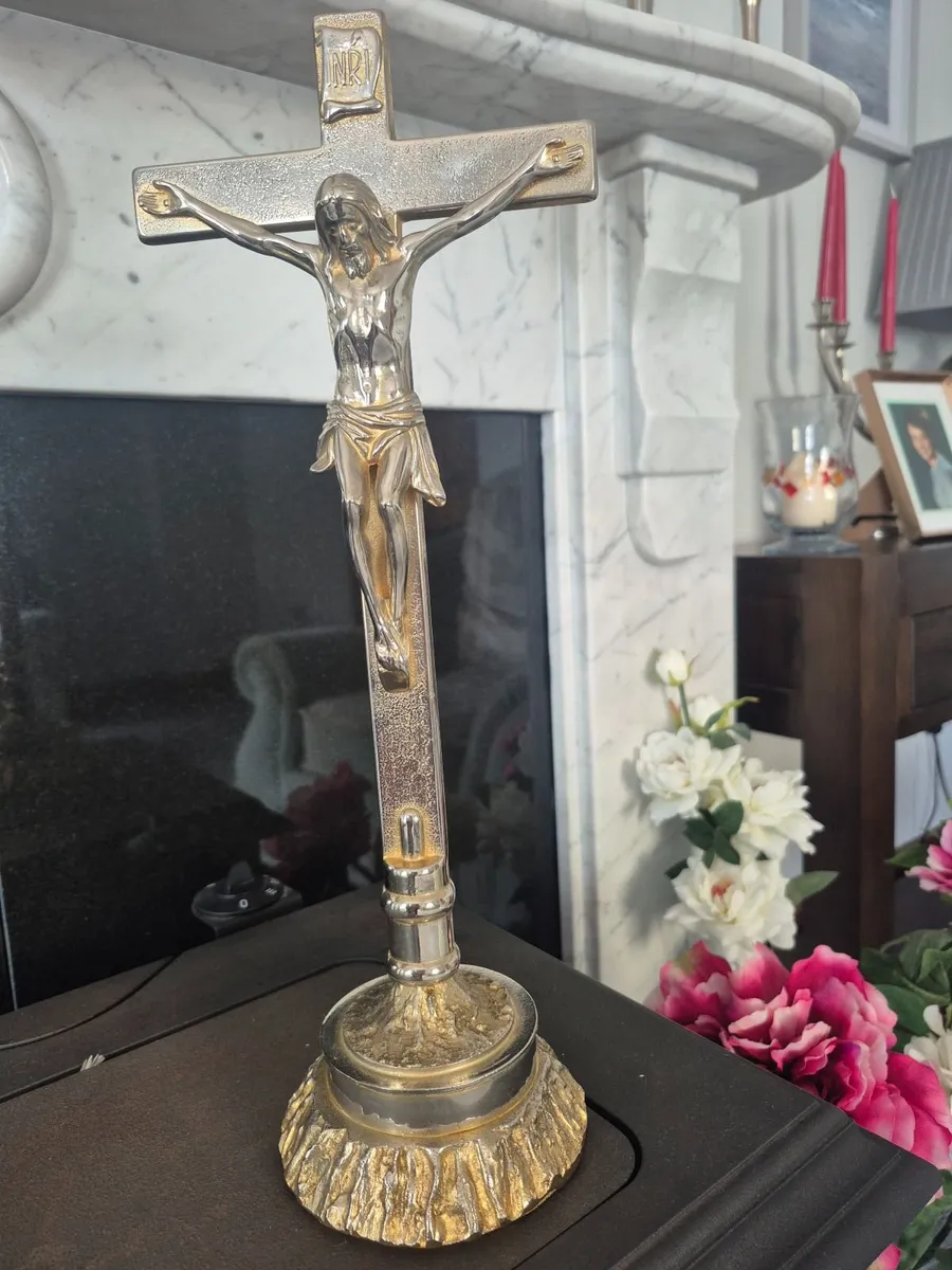 Crucifix - Image 2