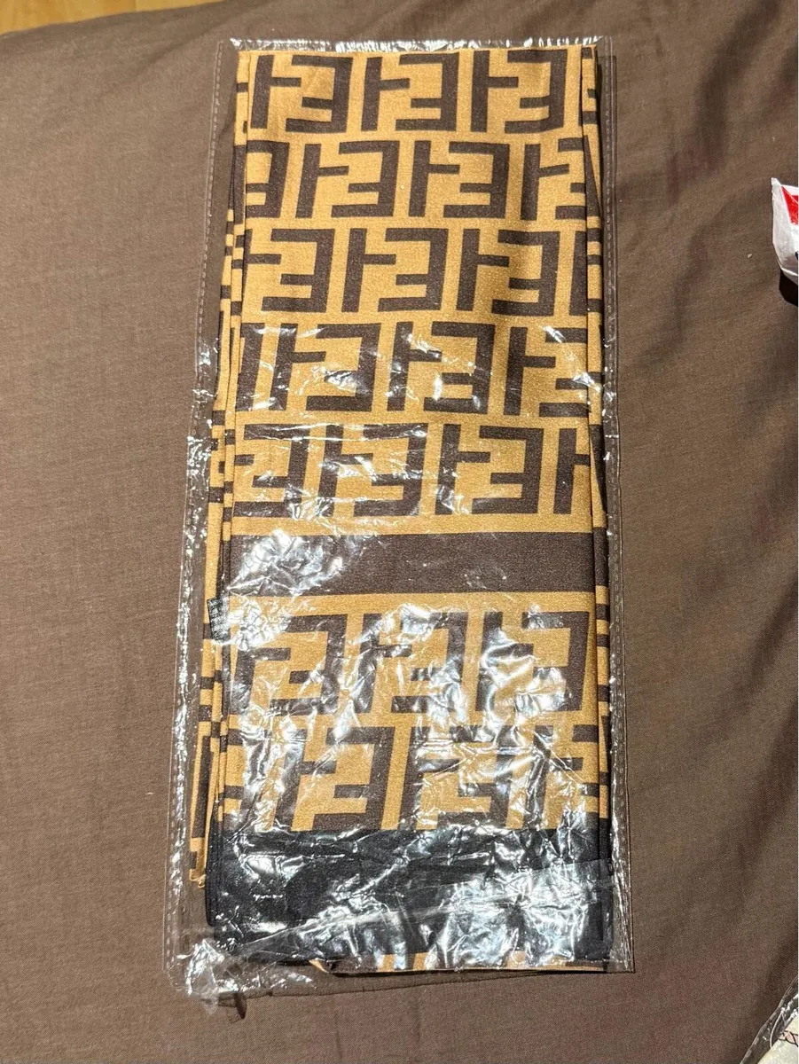 Men’s scarf - Image 4
