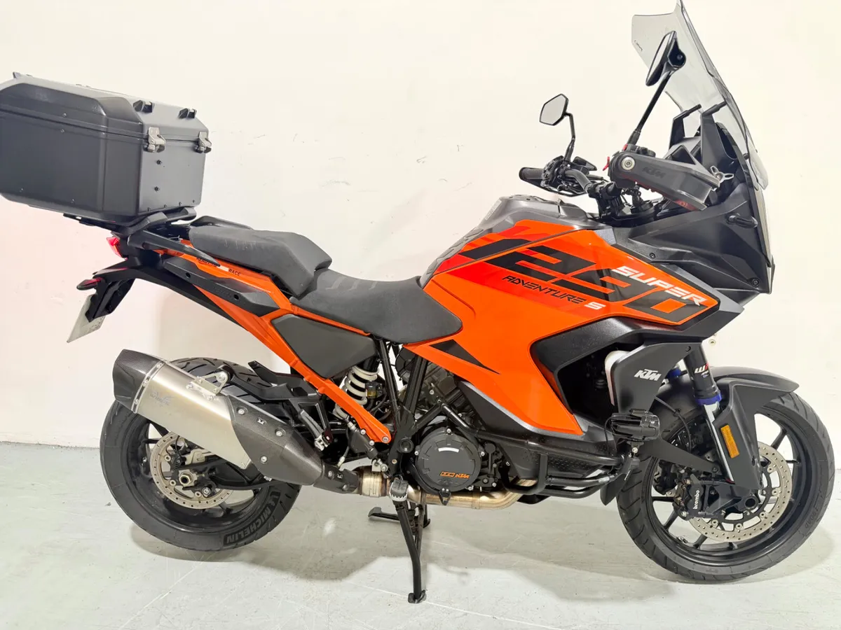 KTM 1290 SUPER ADVENTURE S 2023 - Image 1