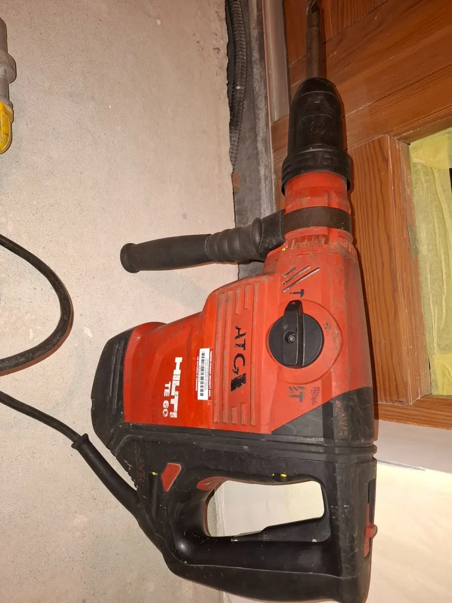 HILTI TE60  SDS MAX BREAKER/DRILL 8KG - Image 3