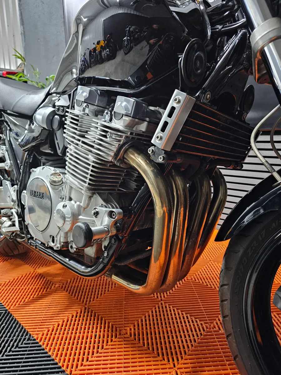 Yamaha XJR1300 2007 - Image 4