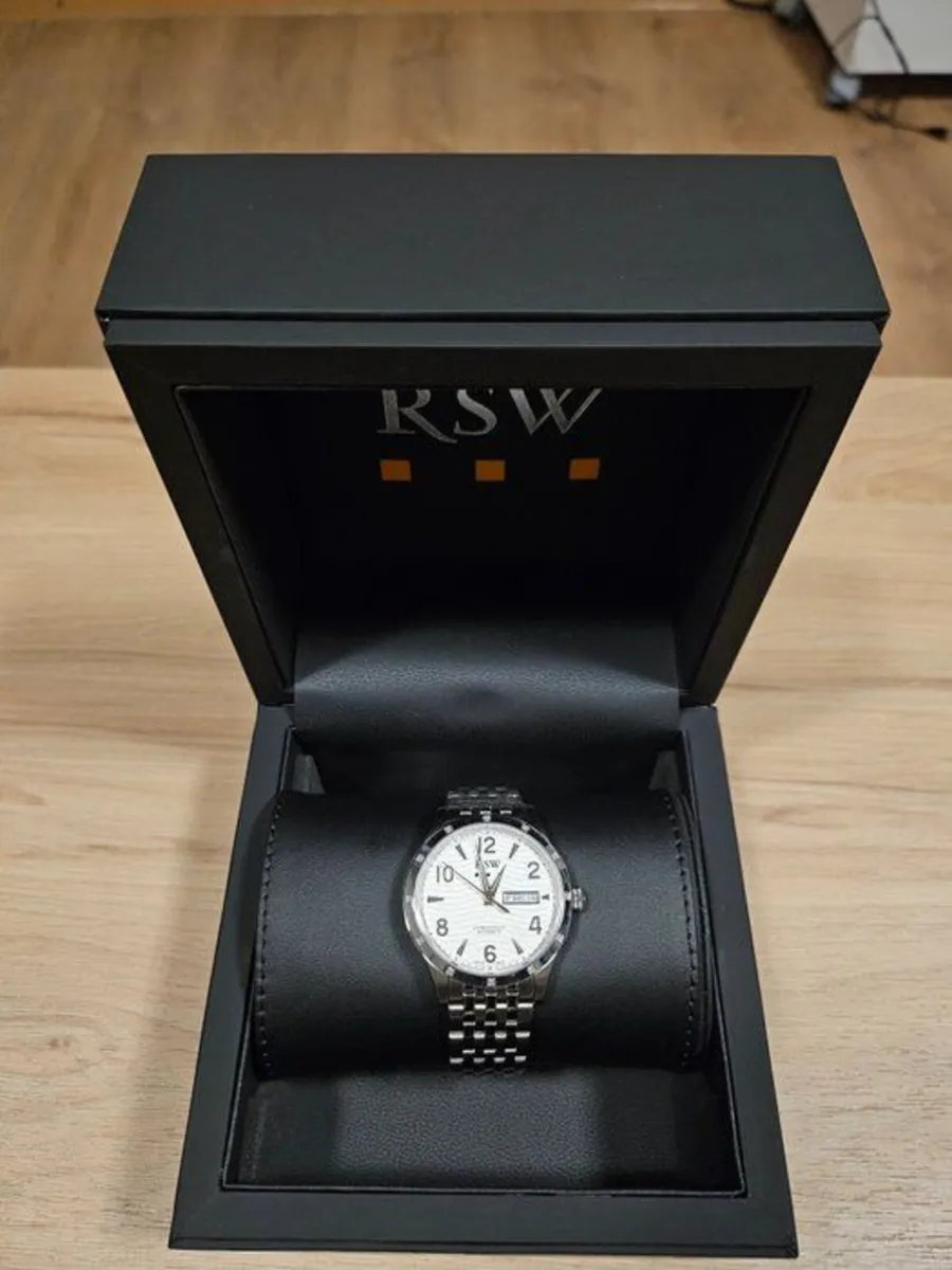 Swiss automatic watch RSW La Neuveville - Image 1