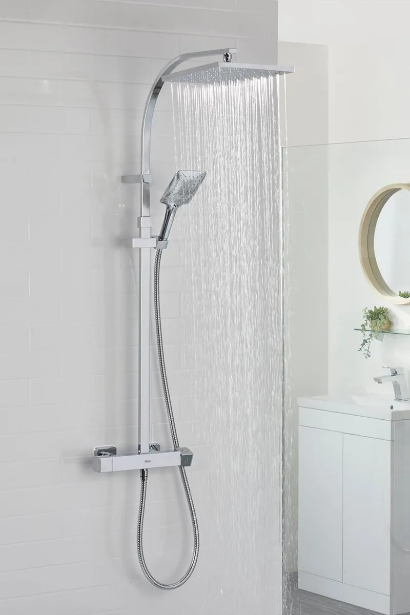 Quadrato Thermostatic Diverter Square Bar Mixer - Image 2
