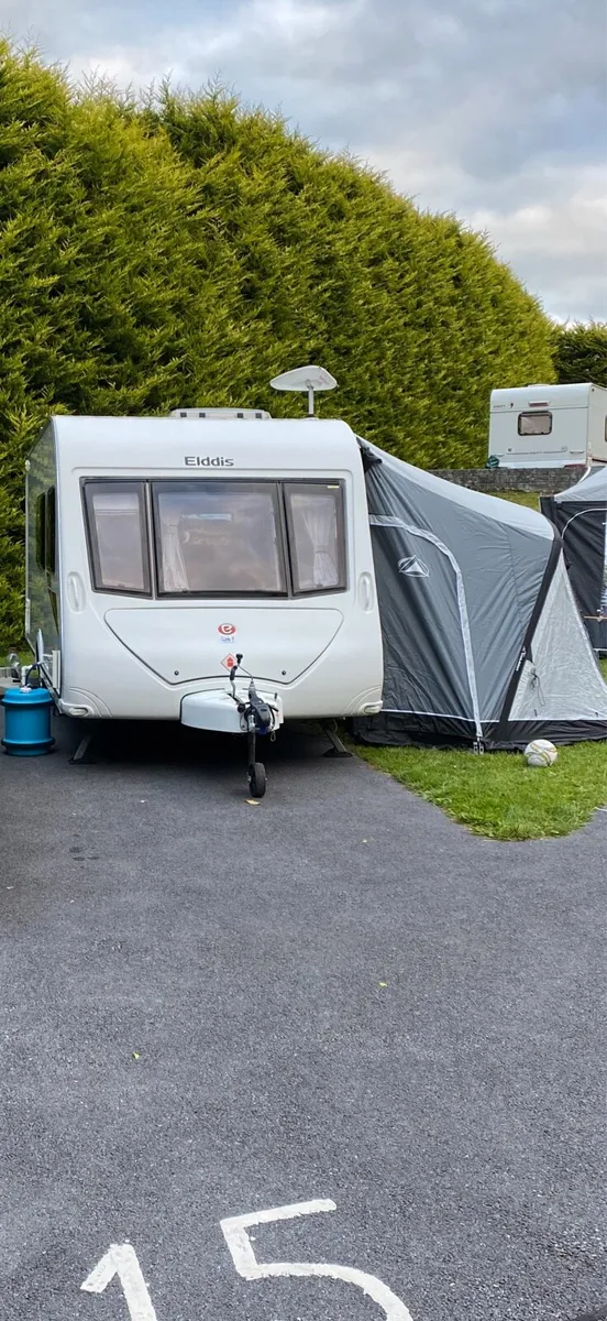 2012 Elddis Avante 526 6 berth - Image 4