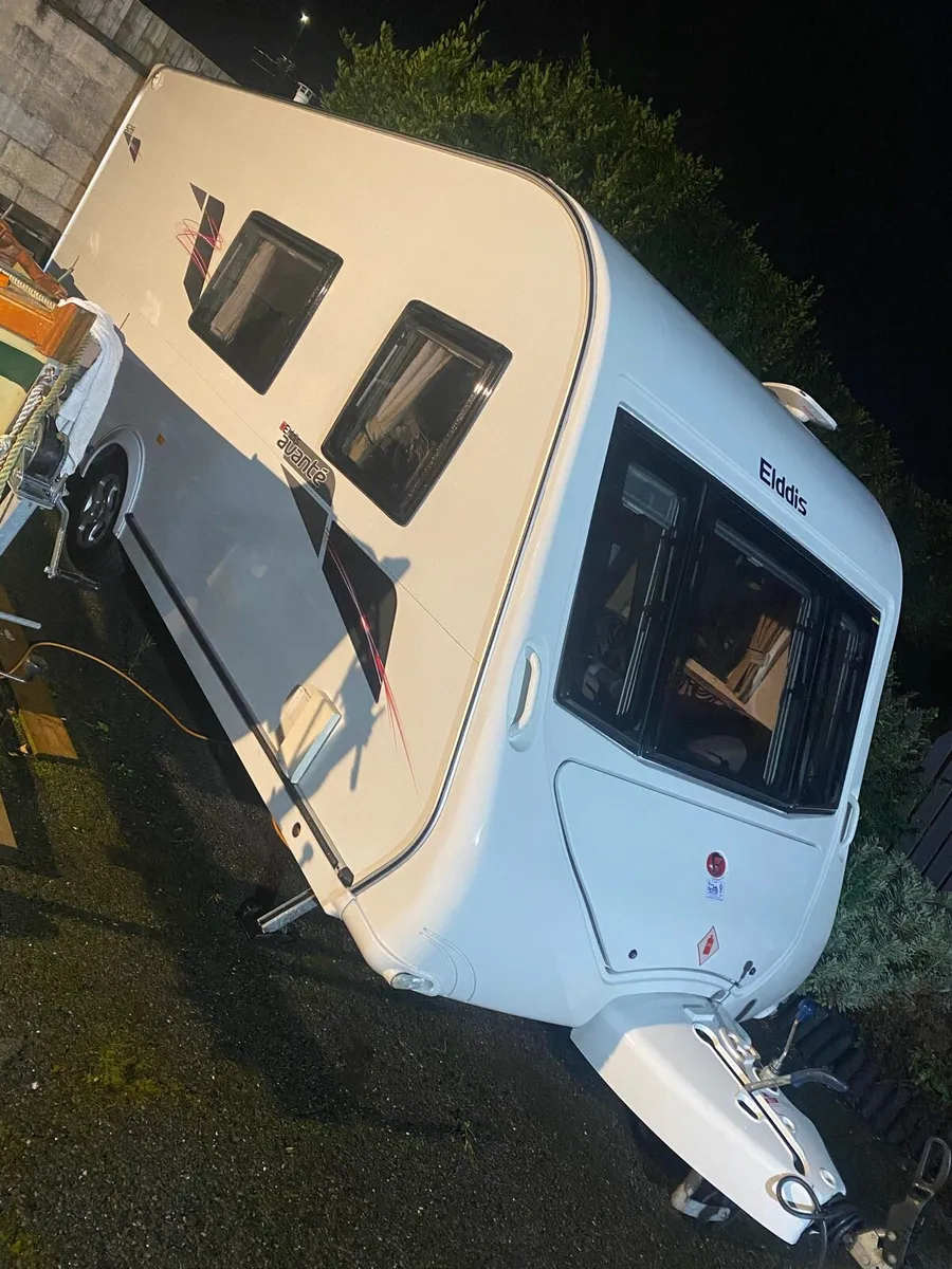 2012 Elddis Avante 526 6 berth - Image 1