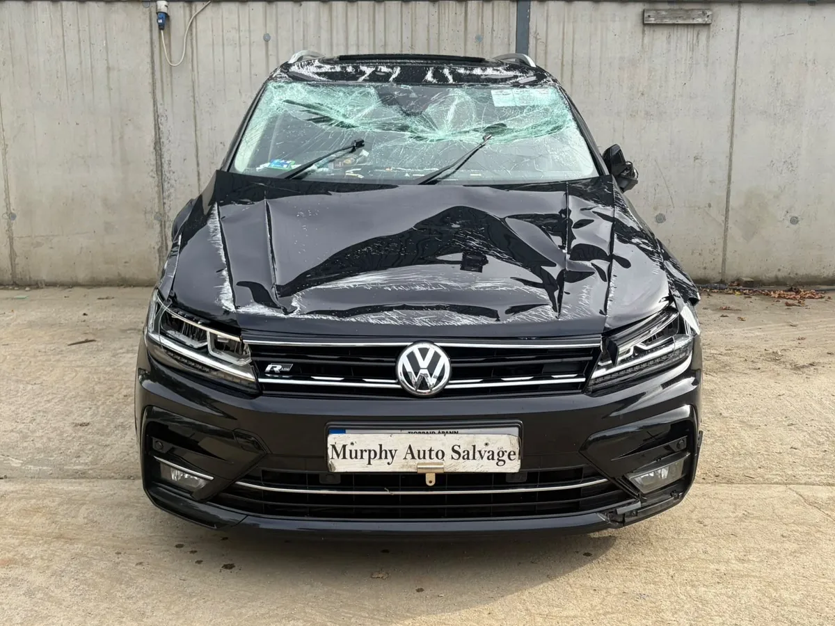2017 VW Tiguan for parts - Image 1