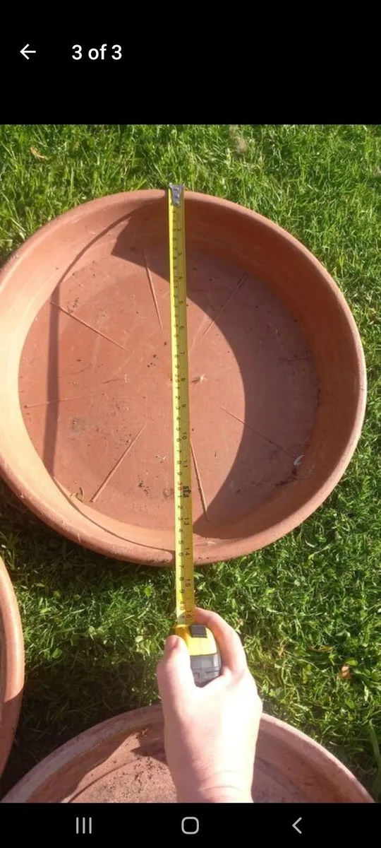 Large plant saucers - Image 2
