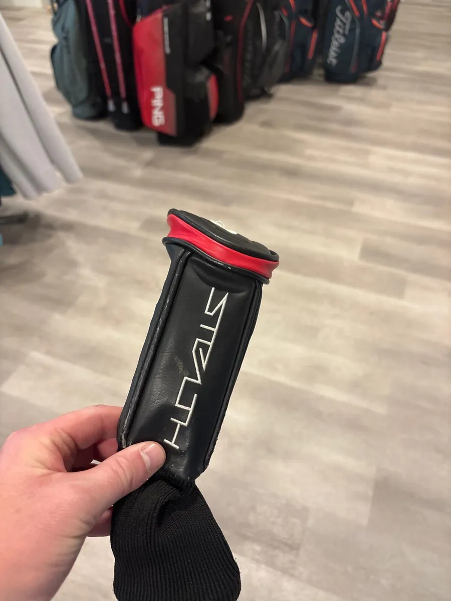 Taylor Made Stealth (4 Hybrid) Reg - Image 4