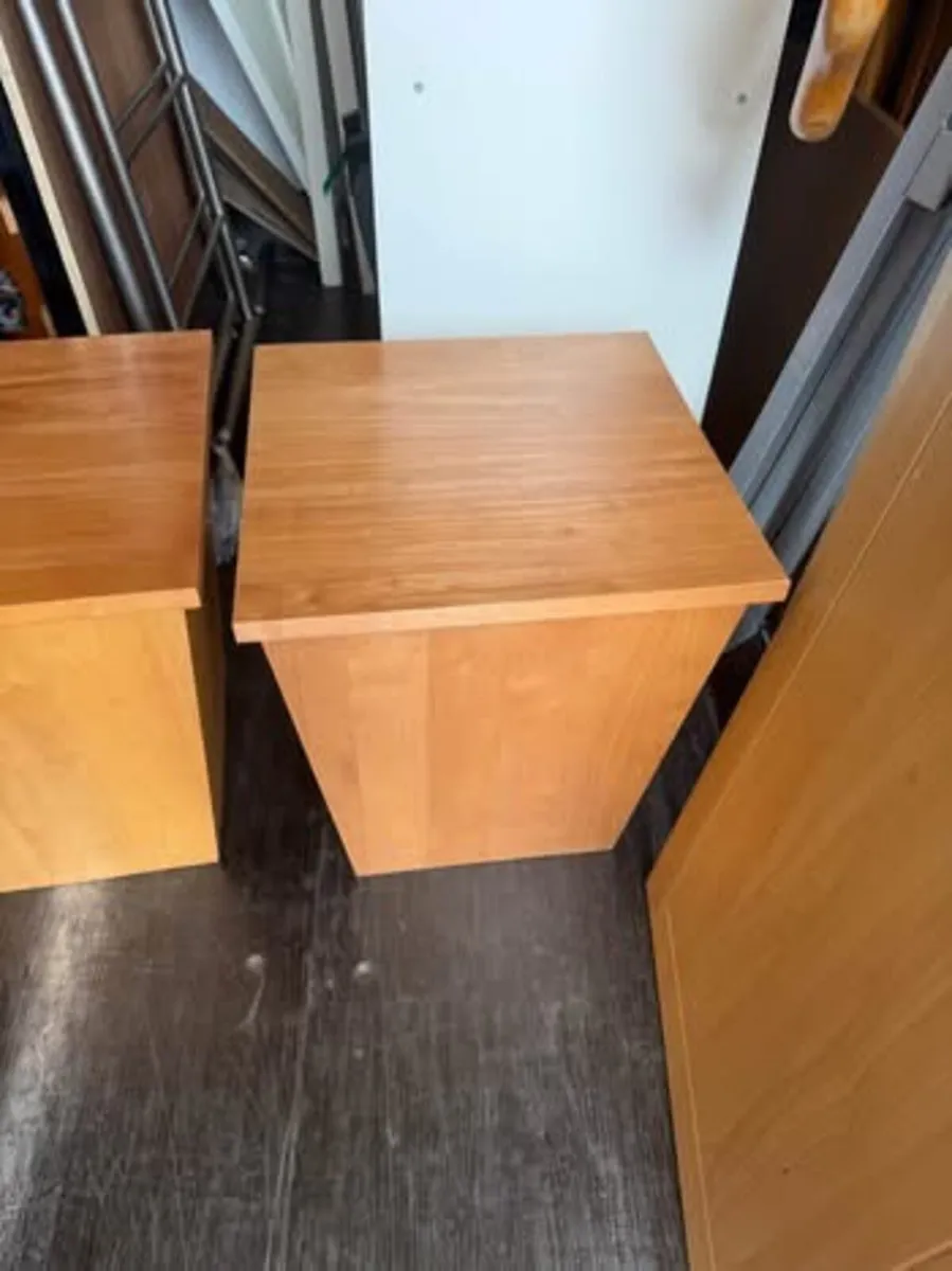 Bedside lockers - Image 2