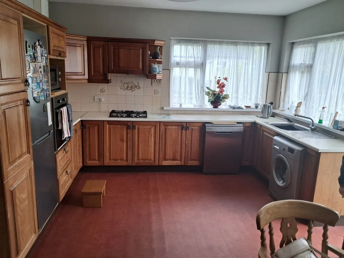 Kitchen - Image 3