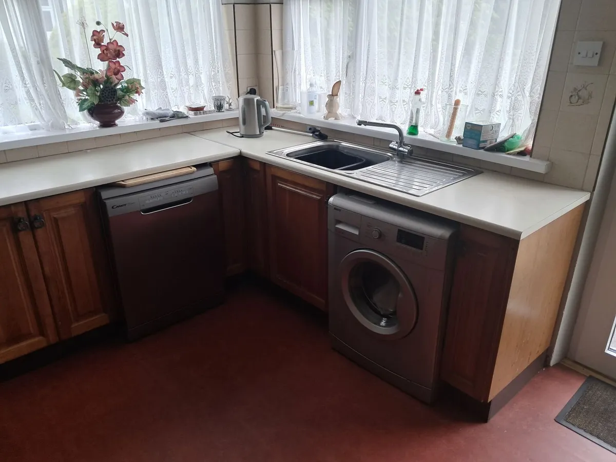 Kitchen - Image 4