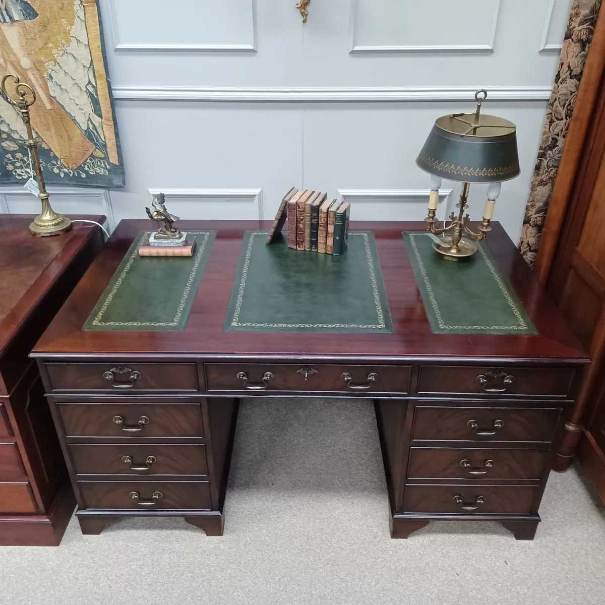 Victorian-style Leather top pedestal desks - Image 3