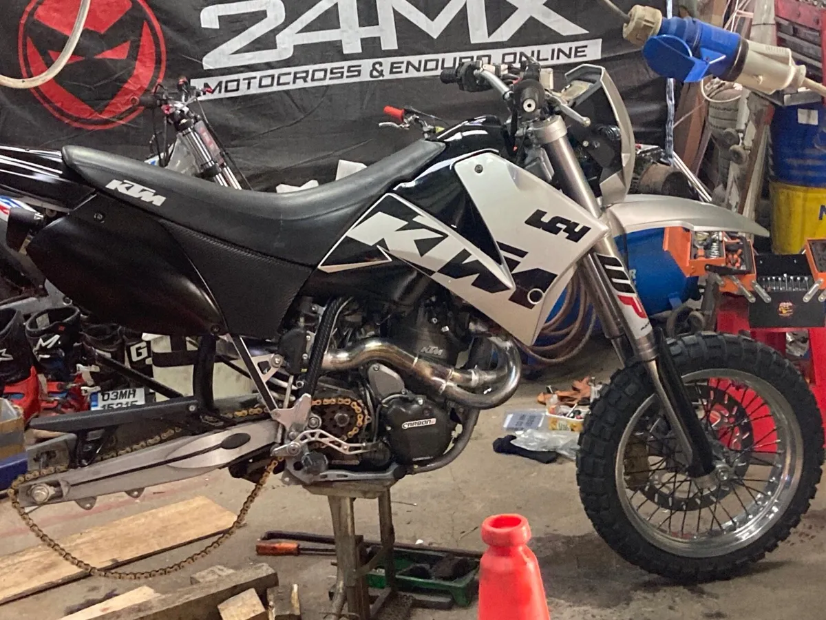 Ktm 640 LC4 super moto - Image 2