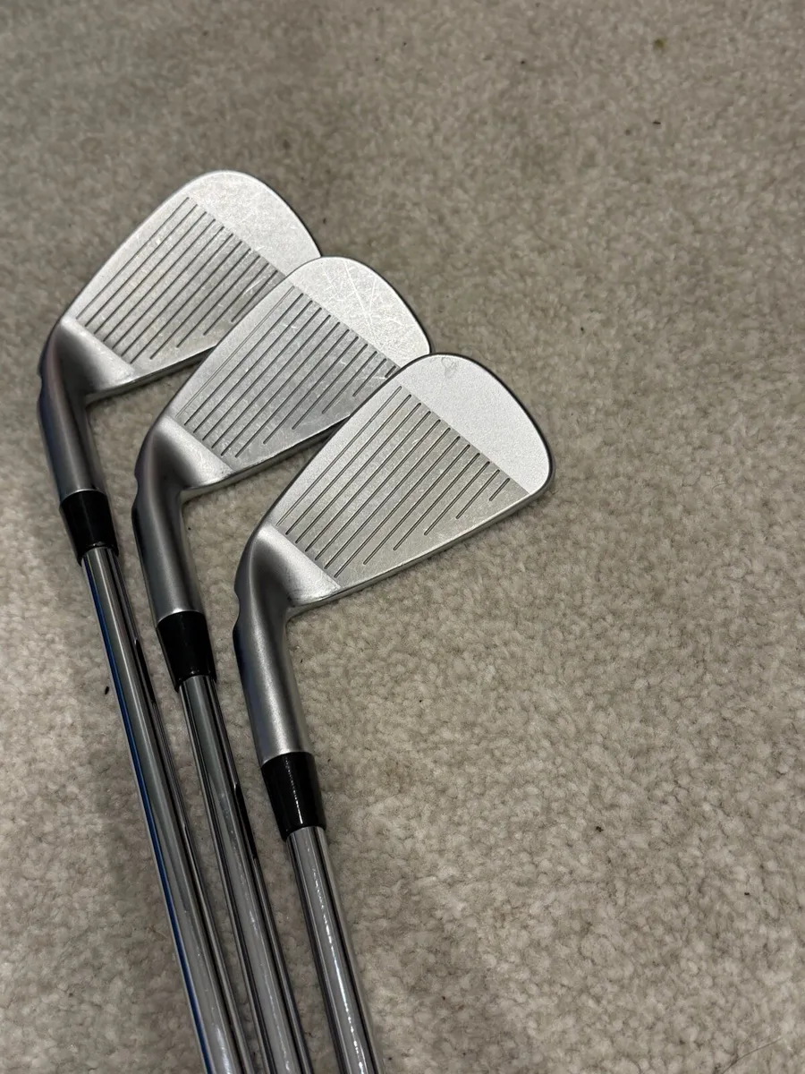 Ping i240 irons - 4-GW - Image 3
